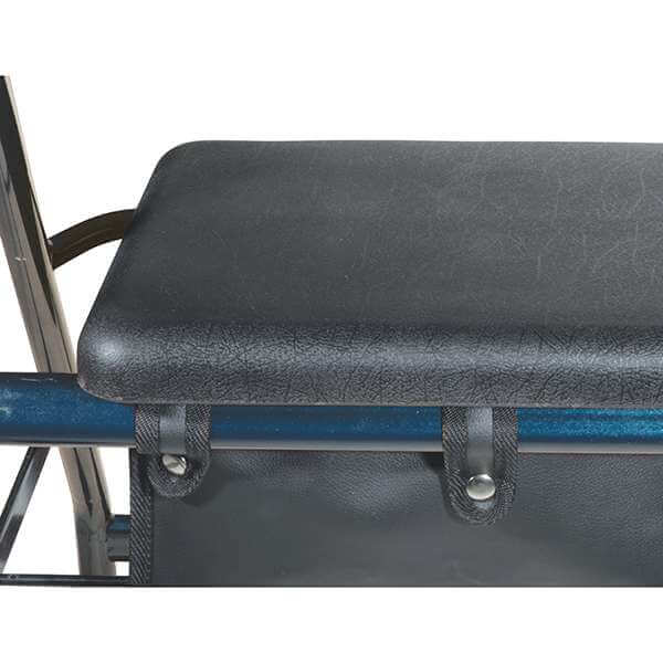Drive Medical Aluminum Rollator Walker with Fold Up Padded Seat