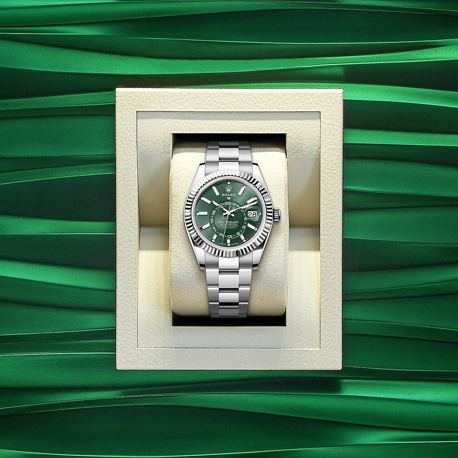 Sky-Dweller, 42mm, Oystersteel and 18k White Gold, Green, Oyster, Ref# 336934-0001