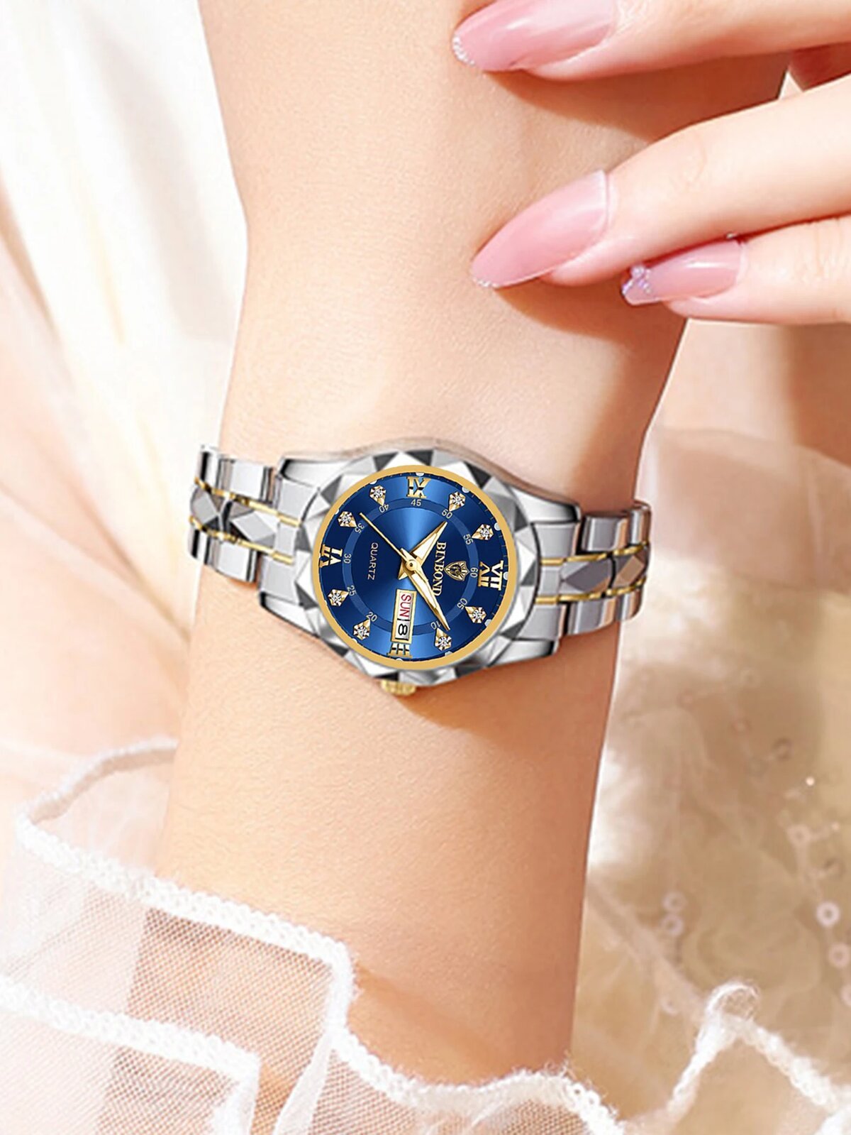 binbond 2pcs/set couple watches fashion diamond valentine day gift stainless steel watch men women 30m waterproof quartz watch binbond 2pcs/set couple watches fashion diamond valentine day gift stainless steel watch men women 30m waterproof quartz watch